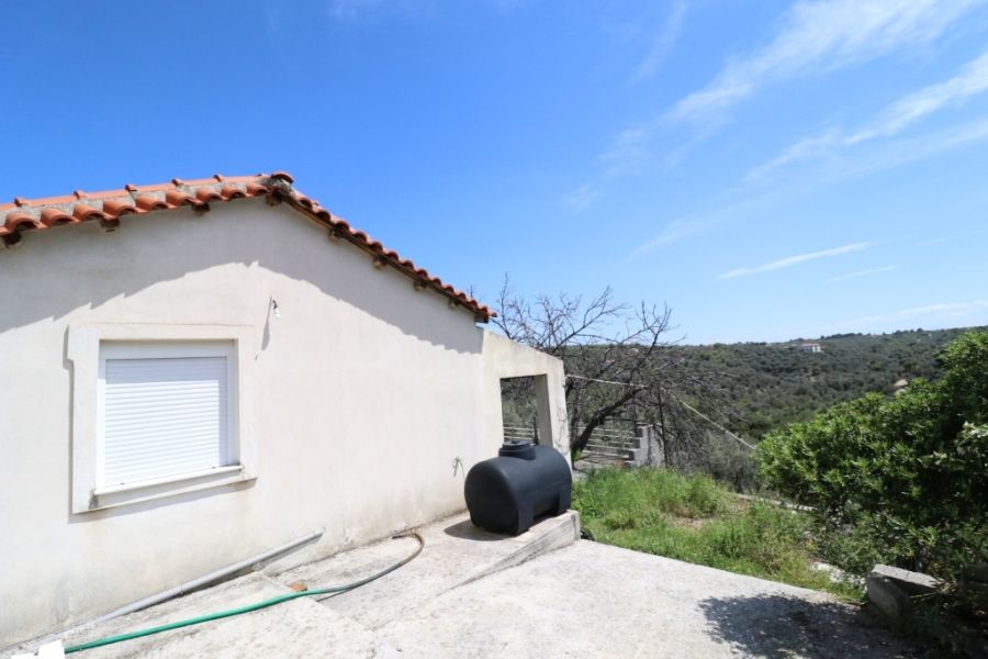 Property photo 3 of 25