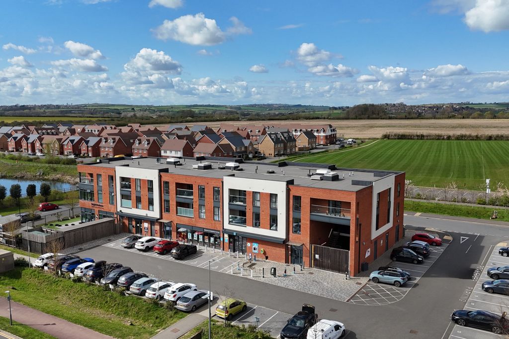 Property photo 1 of 12 1