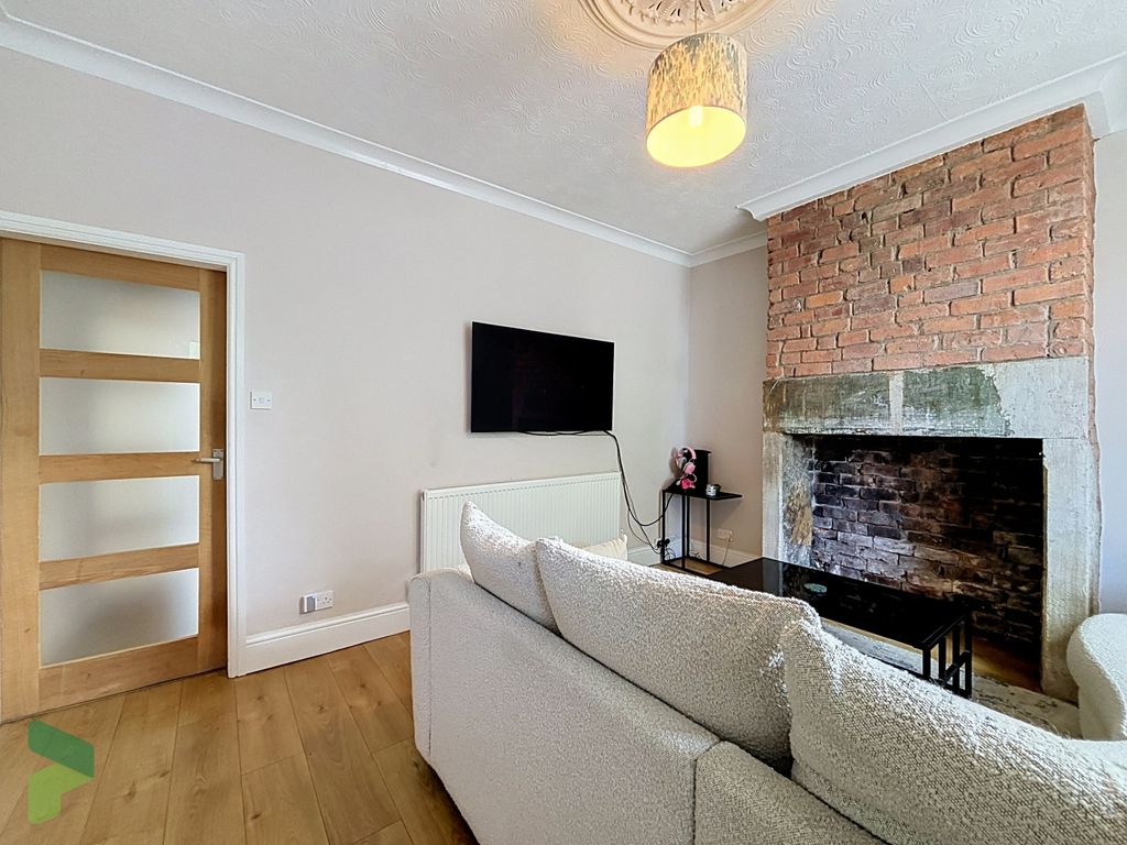 Property photo 3 of 20 Sitting Room