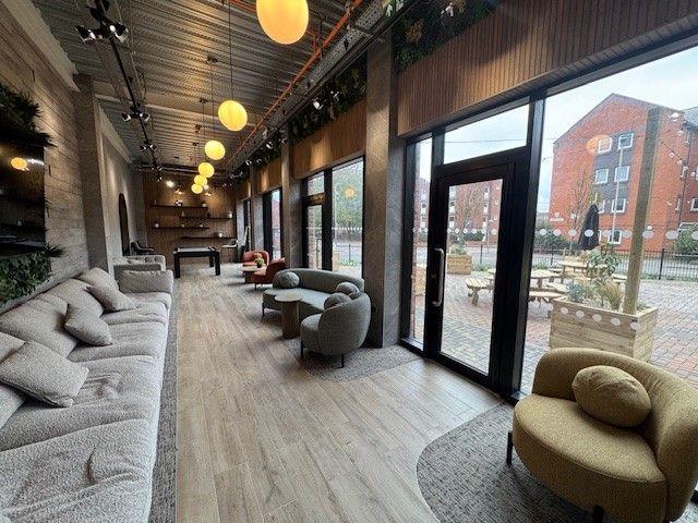 Property photo 3 of 12 Image