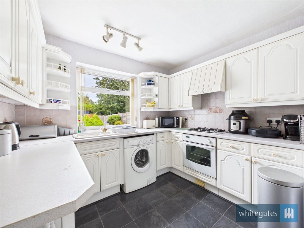 Property photo 3 of 25 Picture No. 09