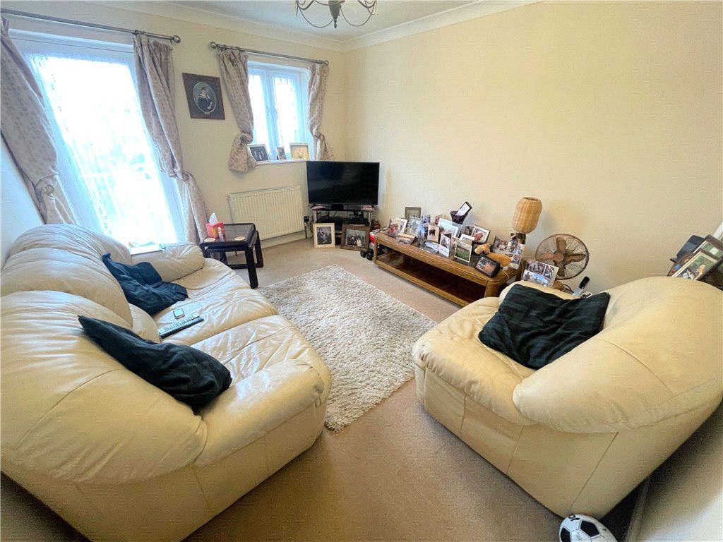 Property photo 2 of 17 Picture No. 21