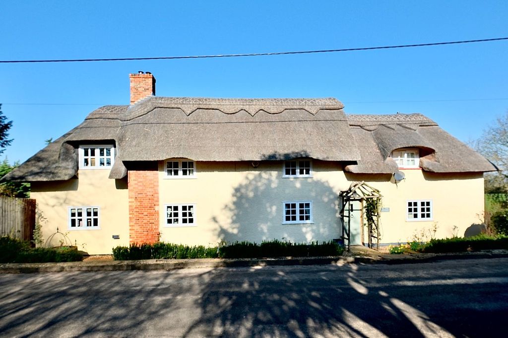 Property photo 1 of 20