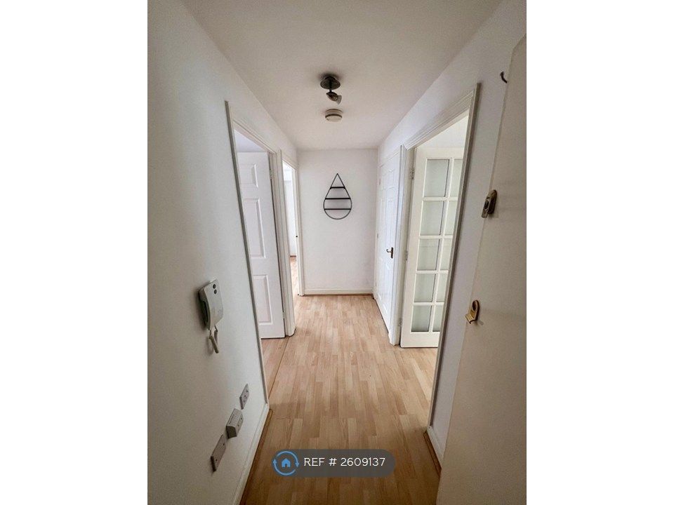Property photo 2 of 17 Hallway Entrance