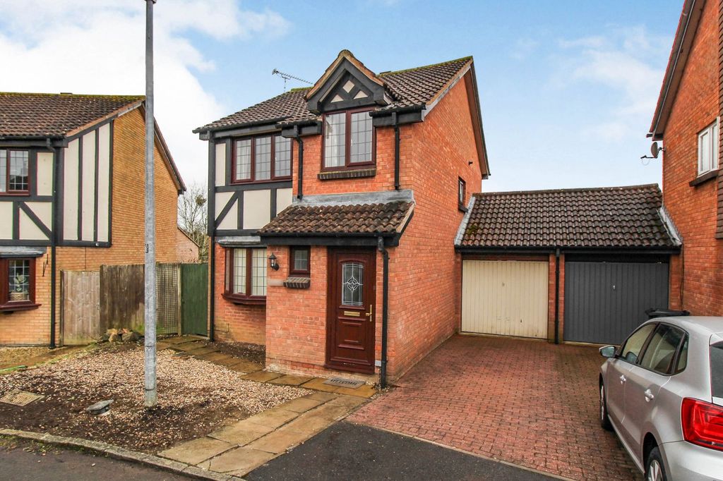 Property photo 1 of 13