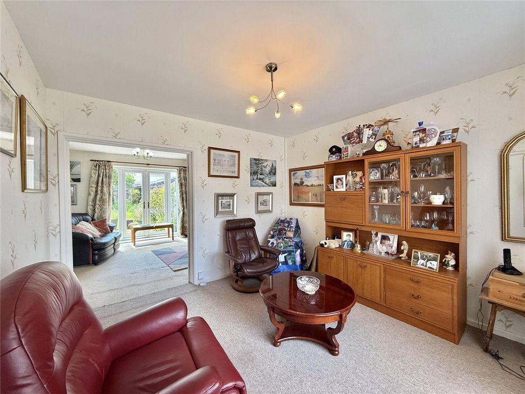 Property photo 2 of 12 Picture No. 08