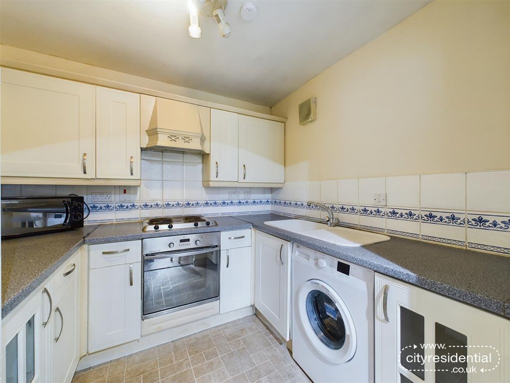 Property photo 3 of 7