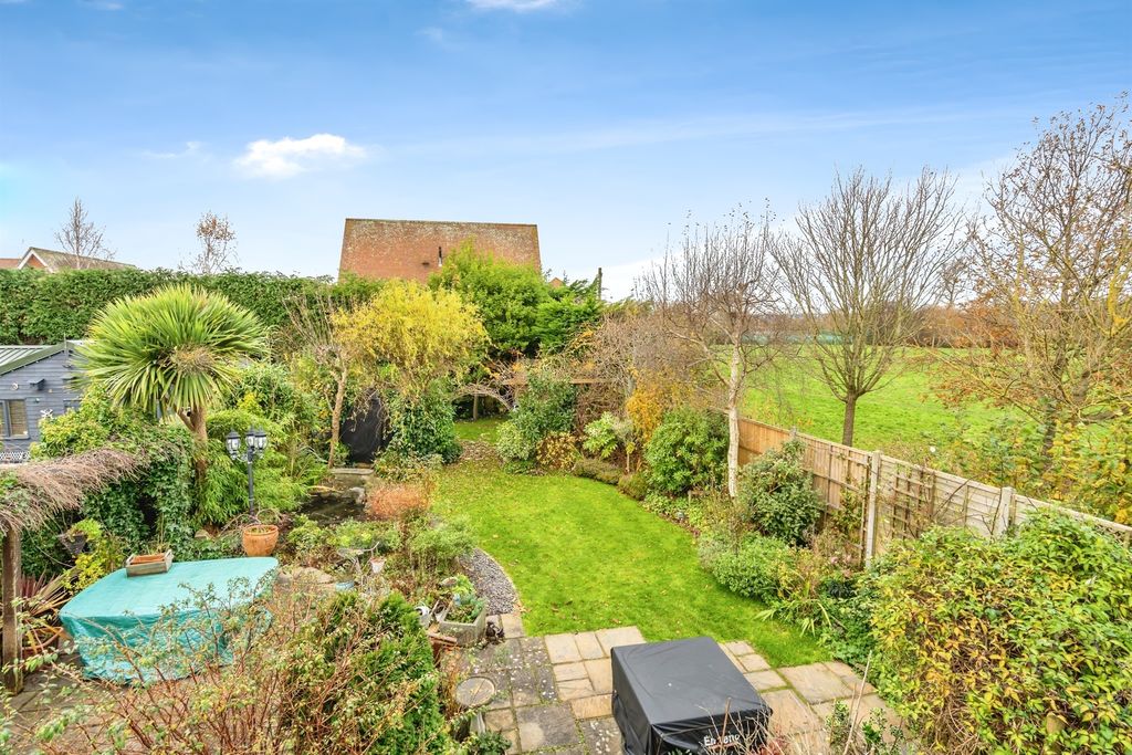 Property photo 3 of 19