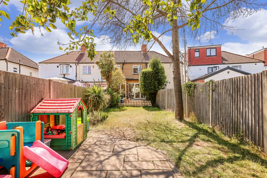 Property photo 3 of 15 External | Garden