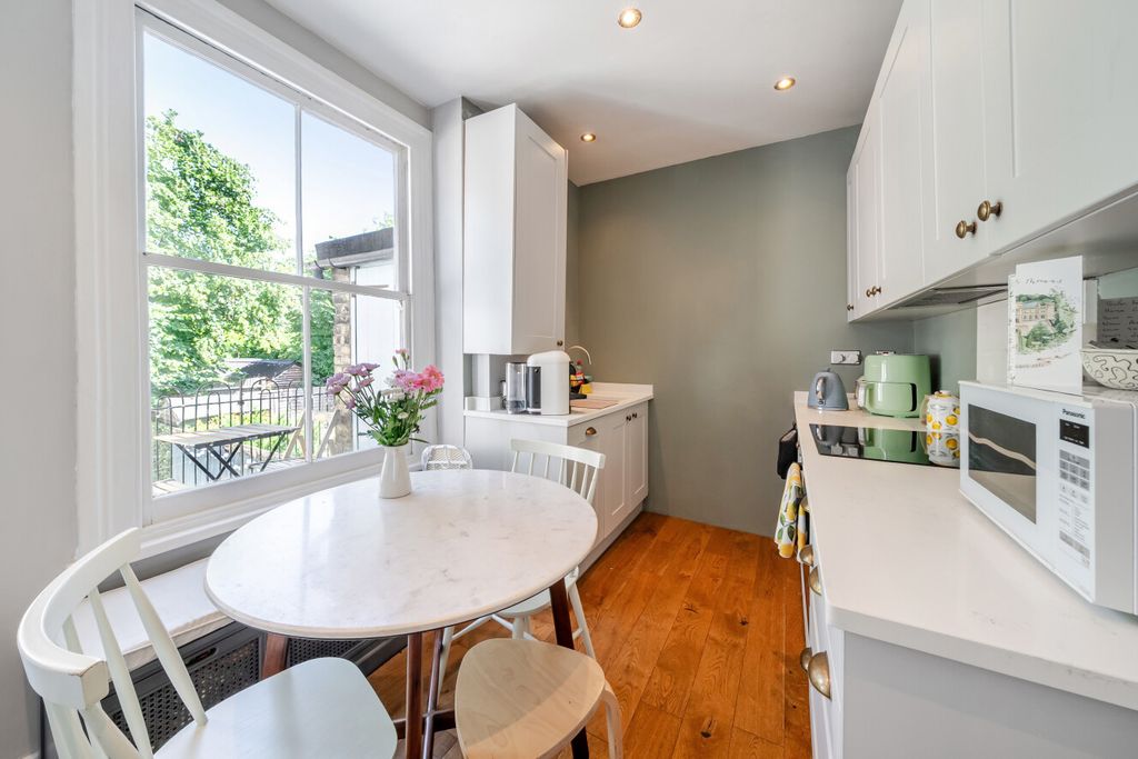 Property photo 1 of 9 1484828-9-6A4Cfb7...