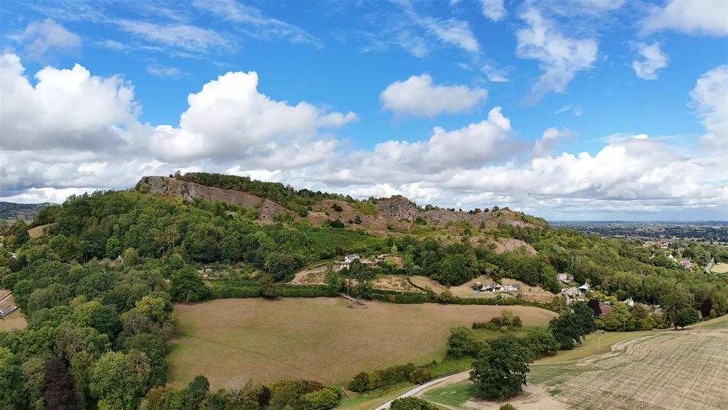 Property photo 2 of 26 Dji_20250814142955_0022_D.Jpg