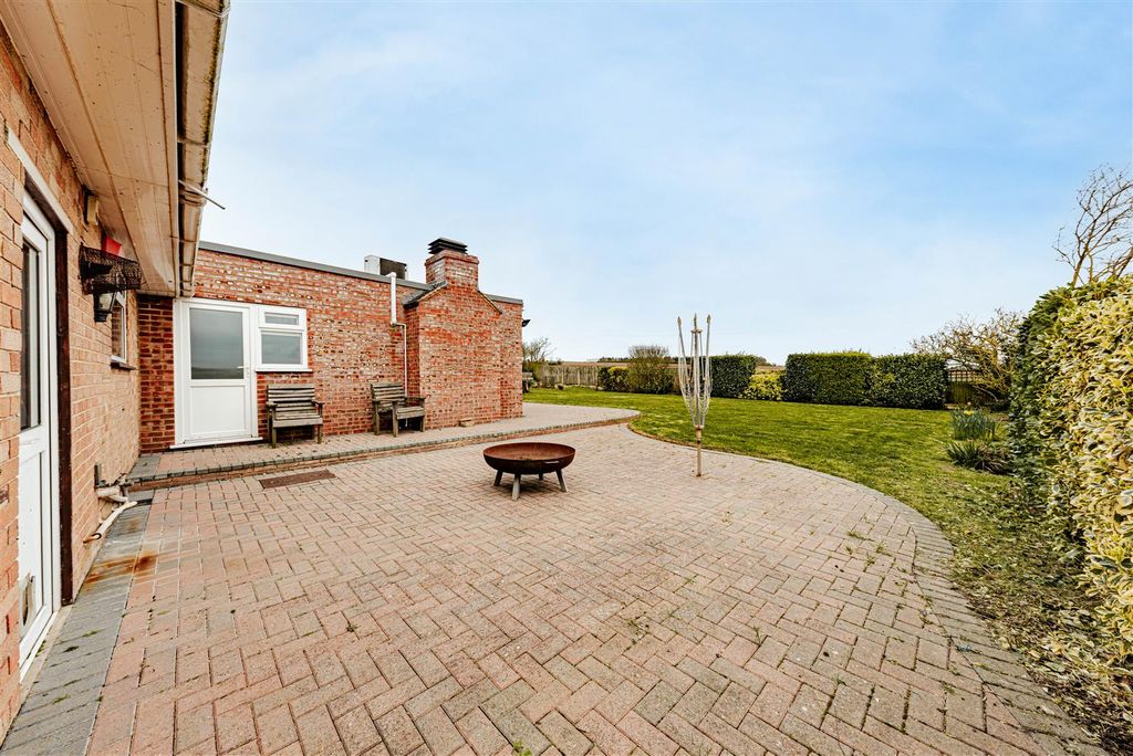 Additional image 79 of 5 bed detached bungalow for saleTothill Street, Minster, Ramsgate CT12