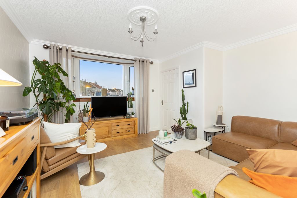 Property photo 2 of 21 Property Image 2