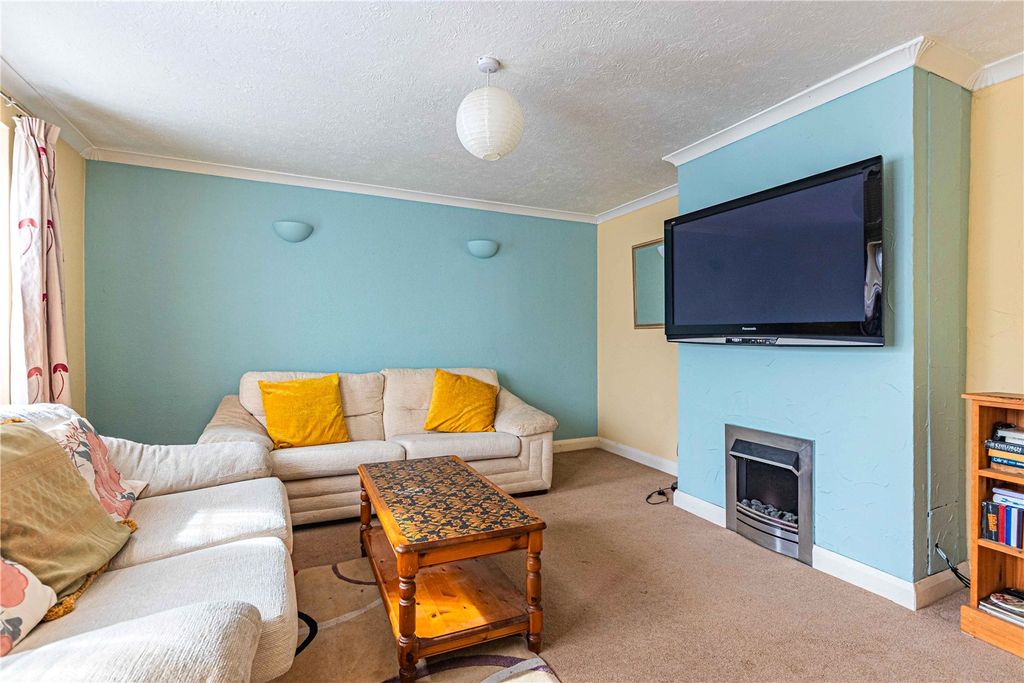 Property photo 2 of 28 Picture No. 08