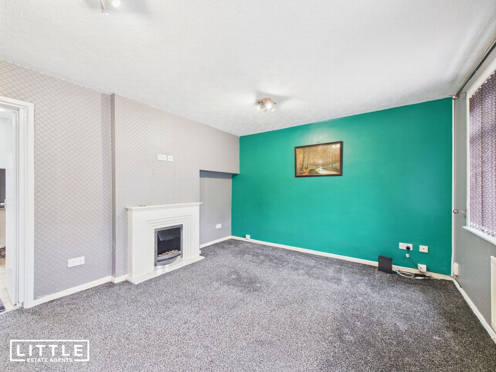 Property photo 2 of 15 Photo 5