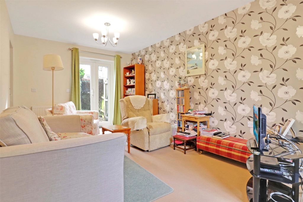 Property photo 3 of 14 Picture No. 17
