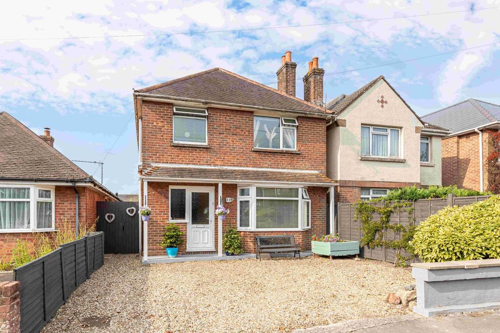 Property photo 1 of 27