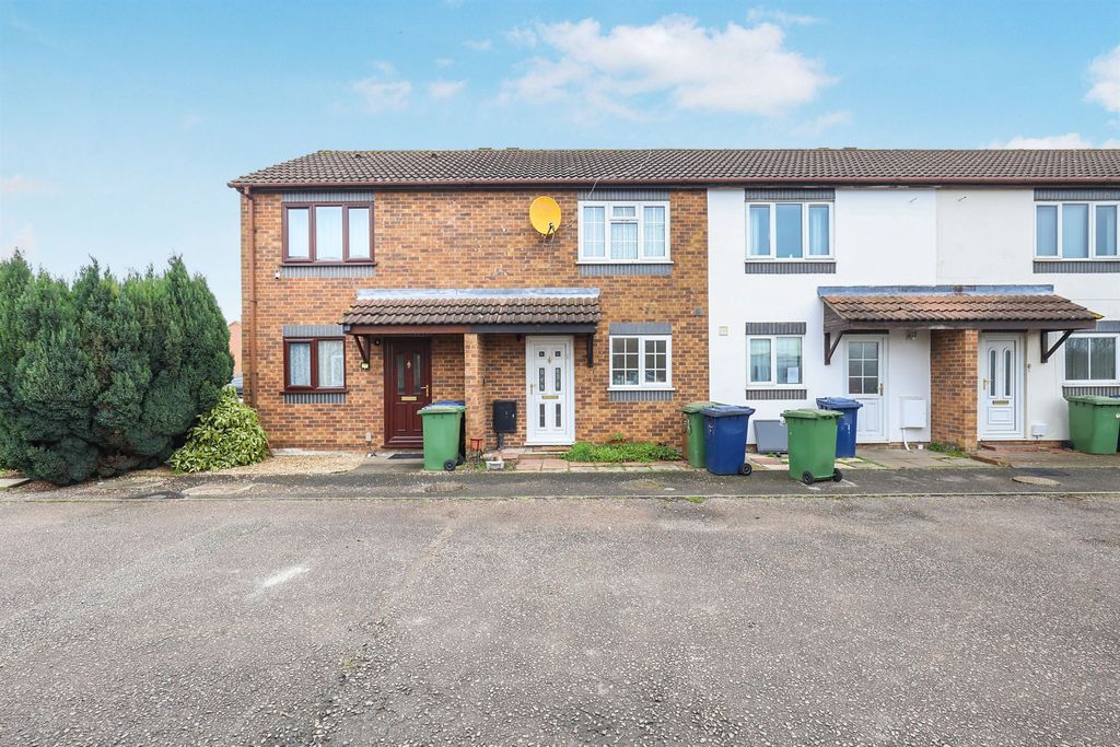 Property photo 1 of 17