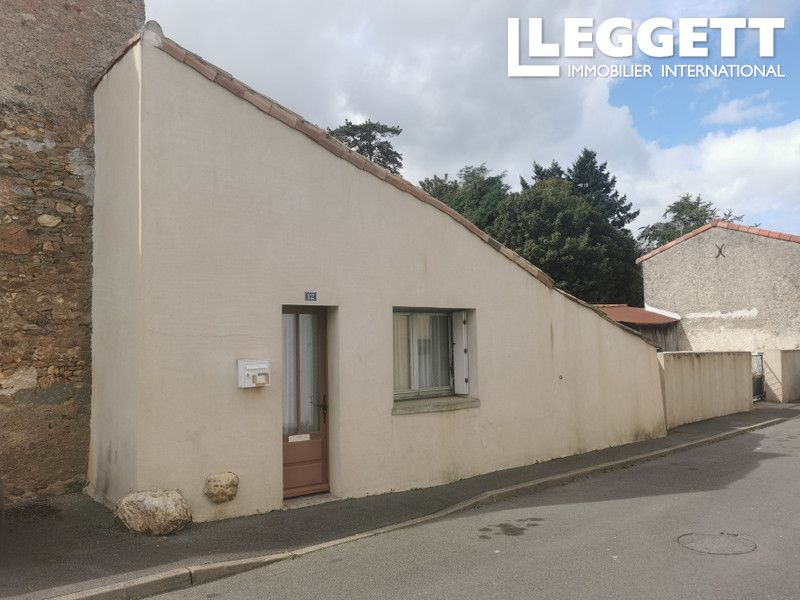 Property photo 2 of 10