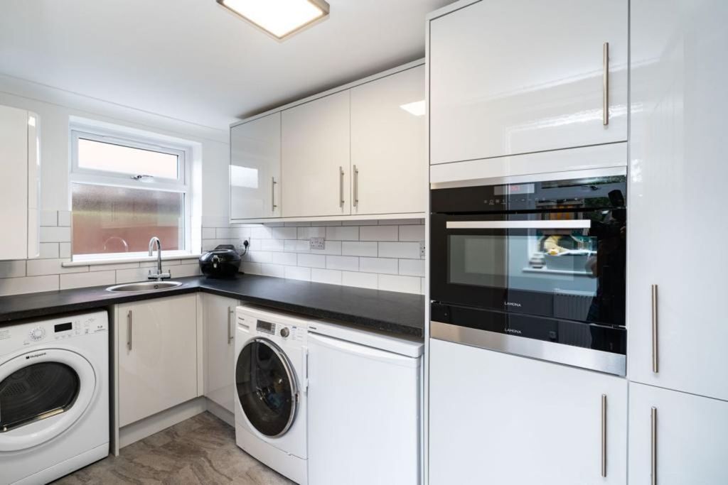 Property photo 3 of 26