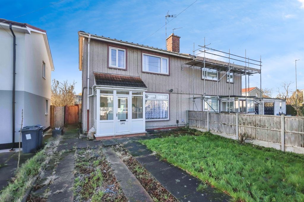 Property photo 1 of 17