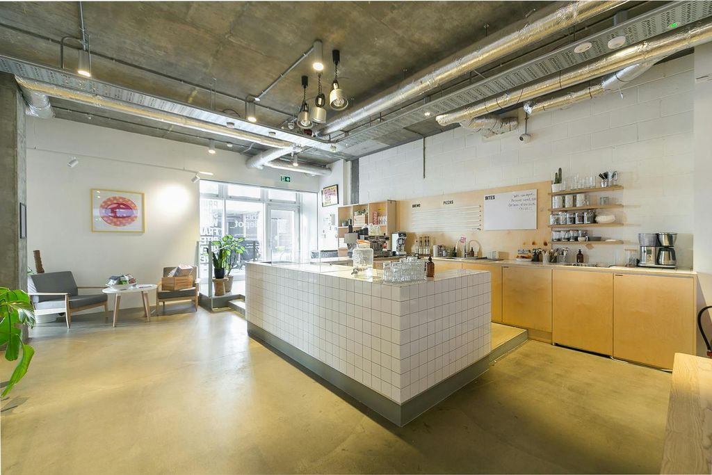 Property photo 2 of 30 18Wenlockroadhoxtonn1Officestudioforsaleinternal43Dominionlondon.Jpg