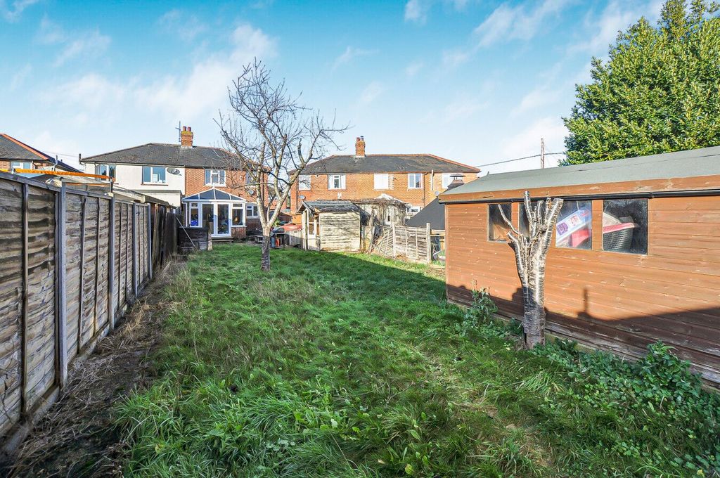 Property photo 2 of 6