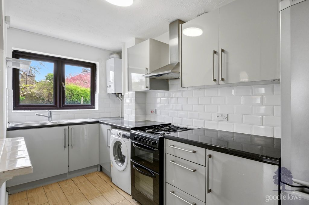 Property photo 2 of 11 Picture No. 11