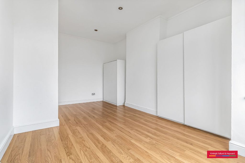 Property photo 3 of 10 Picture No. 06