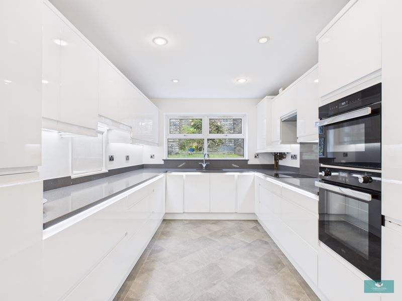 Property photo 2 of 21 Photo 18