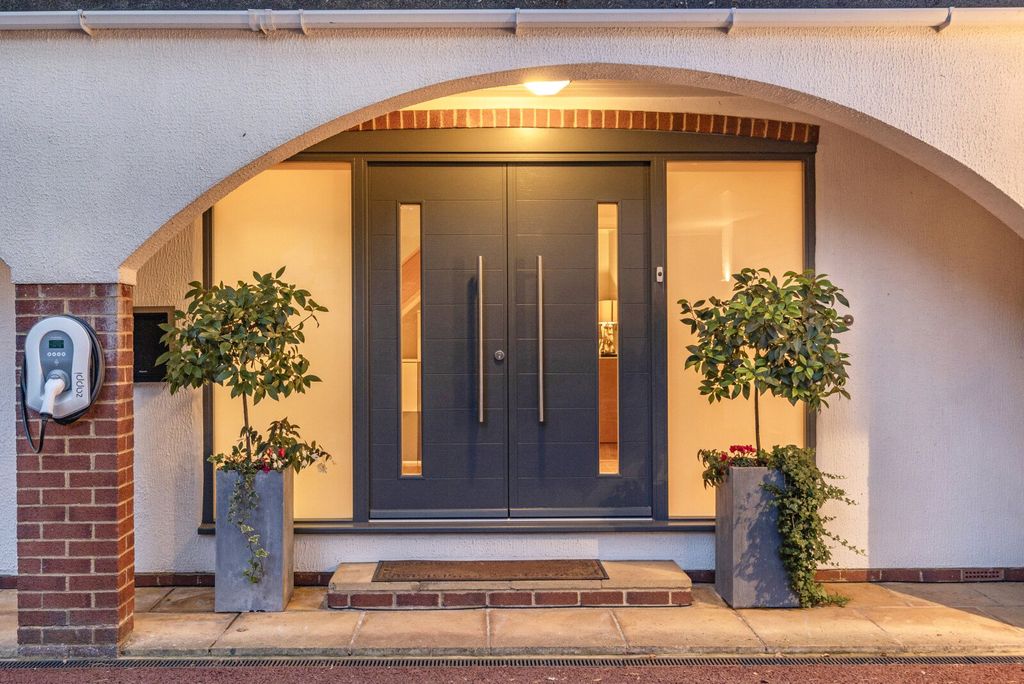 Property photo 2 of 65 Picture 2