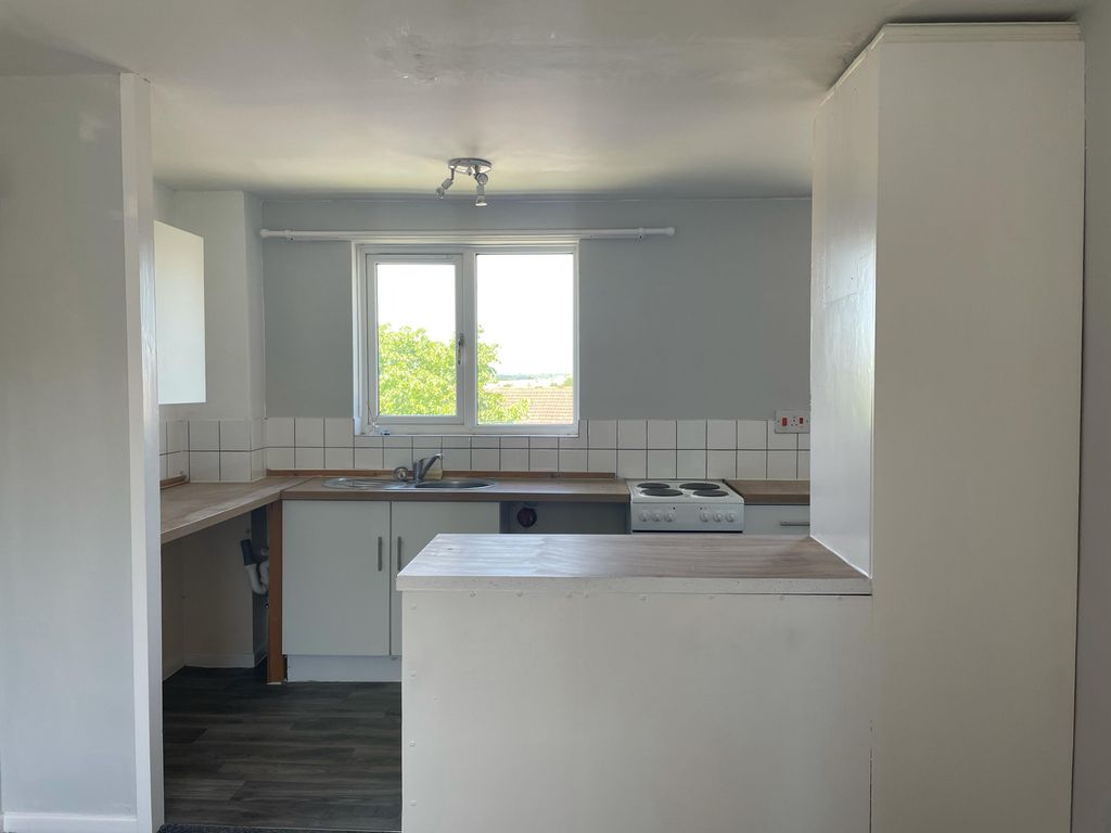 Property photo 3 of 7 View