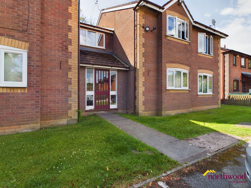 Property photo 1 of 5