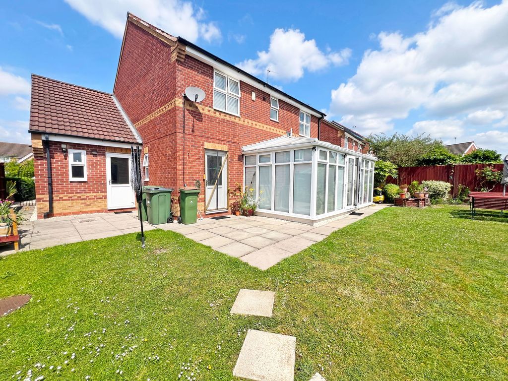 Property photo 2 of 30