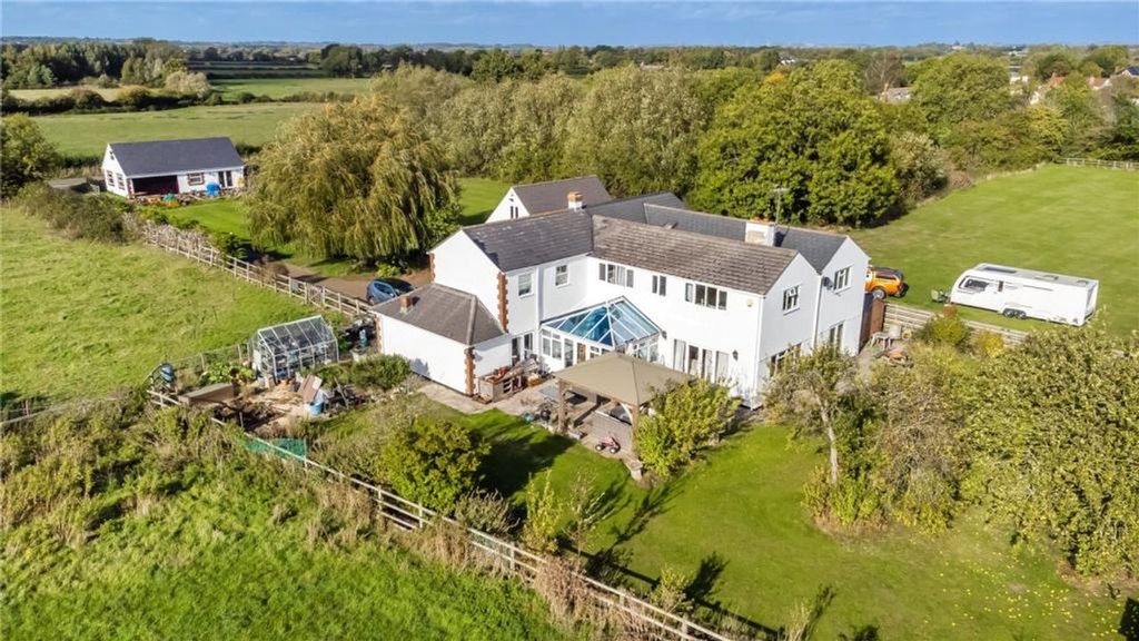 Property photo 2 of 10 Trotterbackhouse