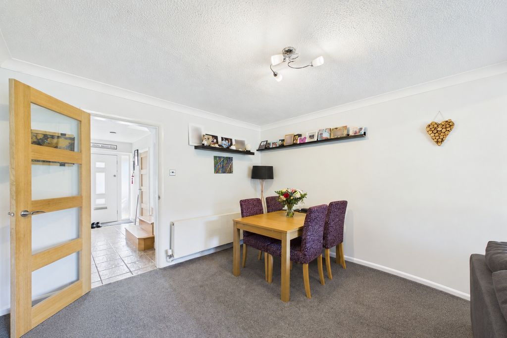 Property photo 3 of 13 Picture No. 04