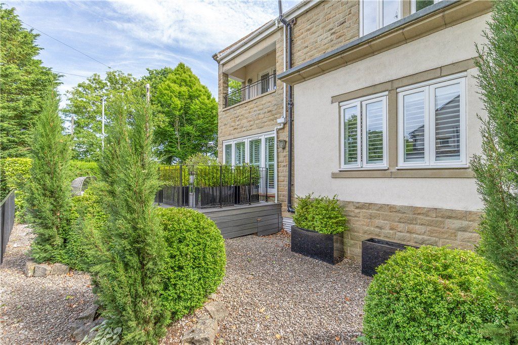 Additional image 16 of 2 bed flat for saleMiddleton Avenue, Ilkley, West Yorkshire LS29