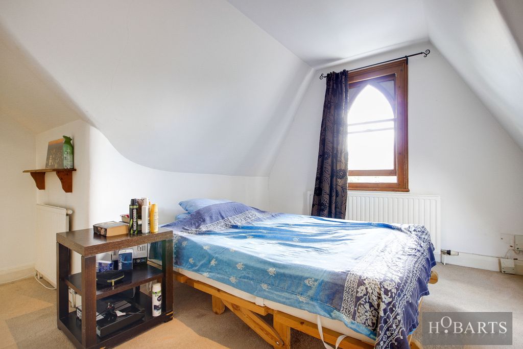 Property photo 3 of 16 Gallery
