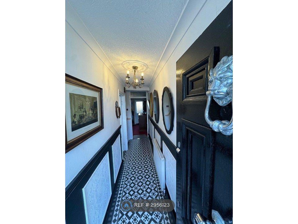 Property photo 1 of 31 Front Entrance (A Very Popular Entrance In Aber)