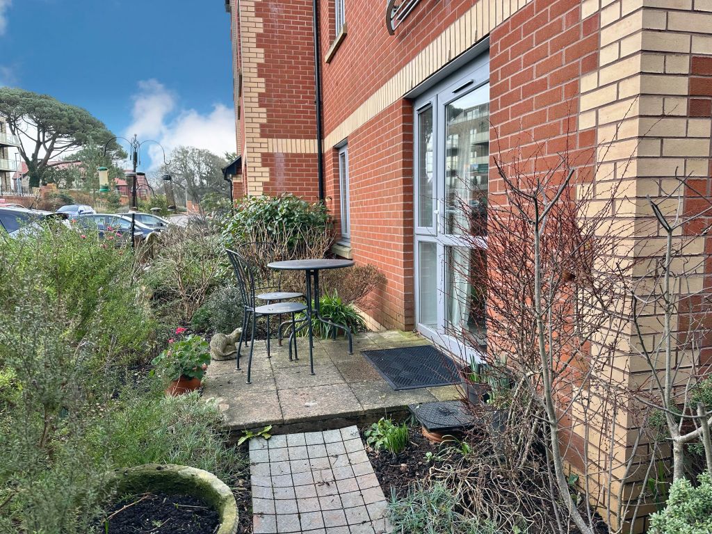 Property photo 2 of 29
