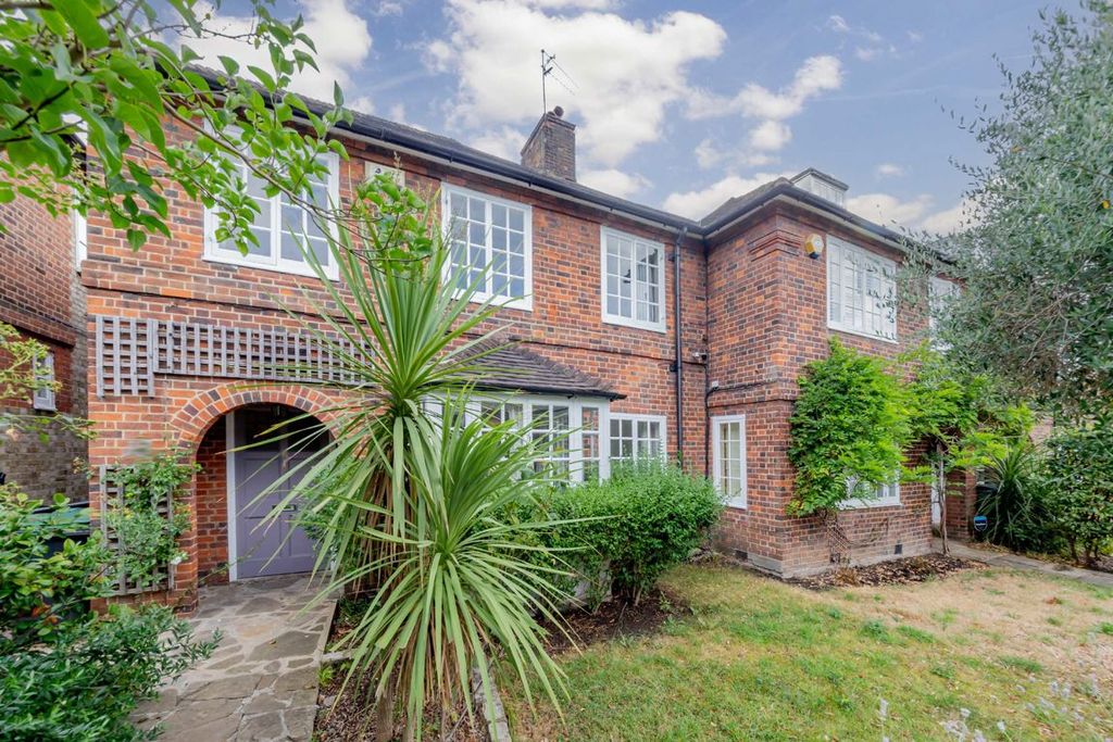 Property photo 1 of 14