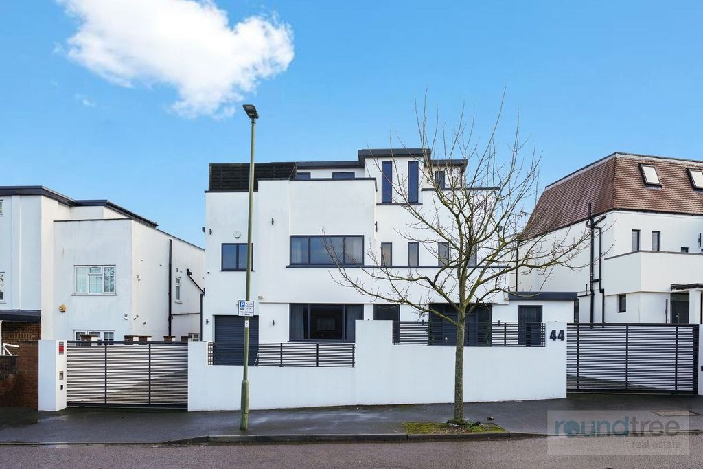 Property photo 1 of 21 (Main)