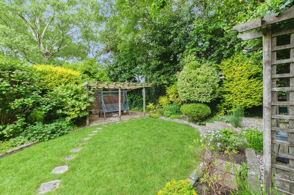 Property photo 2 of 20 Pbox-Img.Jpg