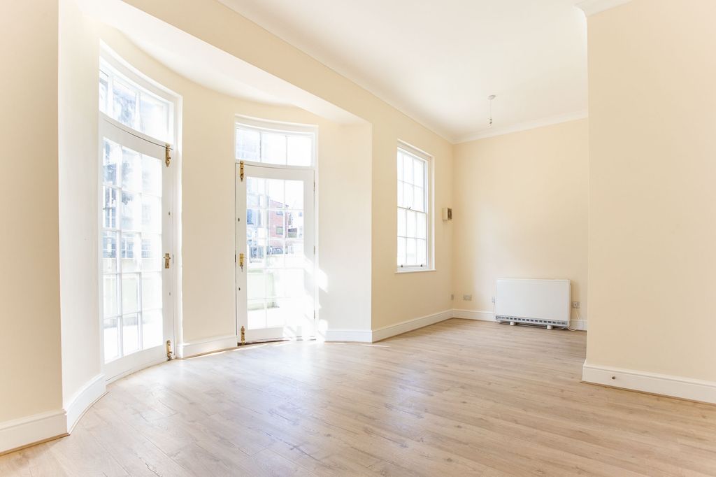 Property photo 2 of 10 2