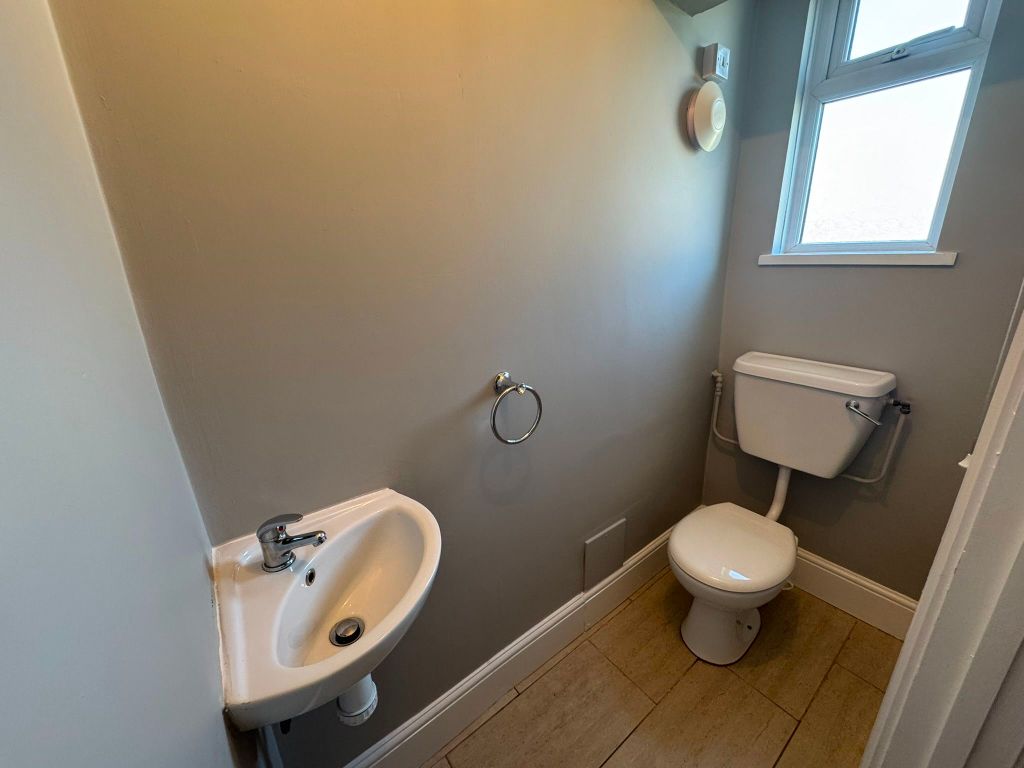 Property photo 3 of 24
