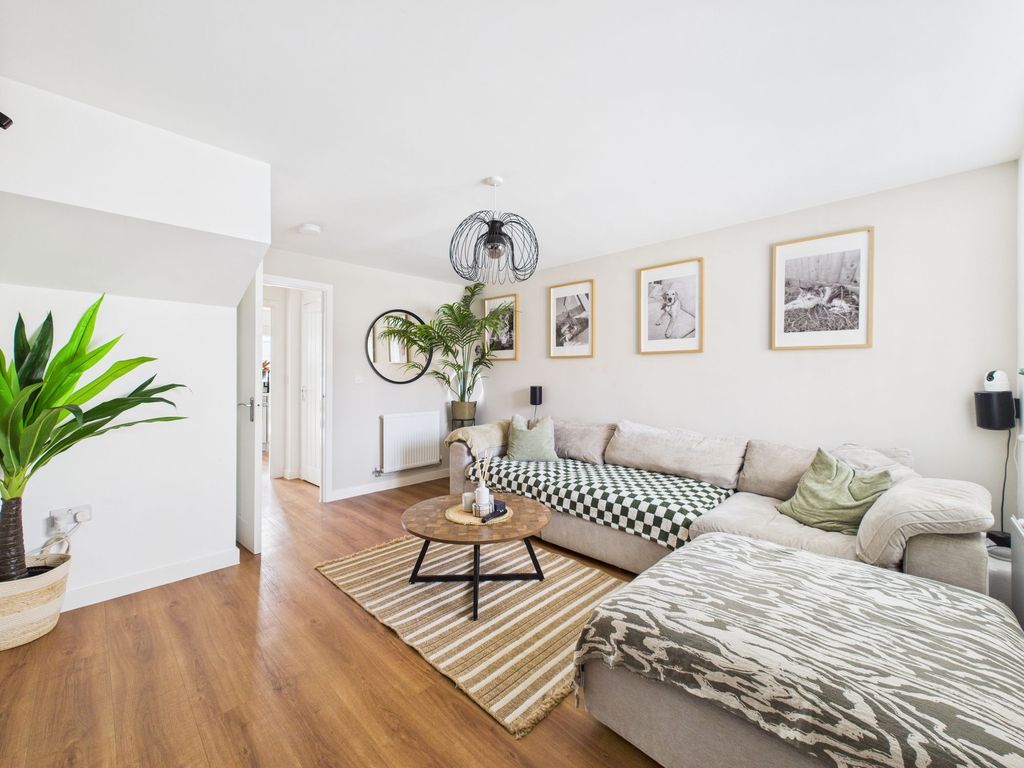 Additional image 7 of 3 bed terraced house to rentClay Green, Towcester NN12