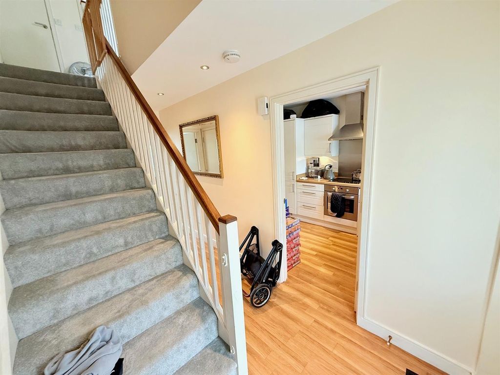 Property photo 2 of 13 2.Jpg