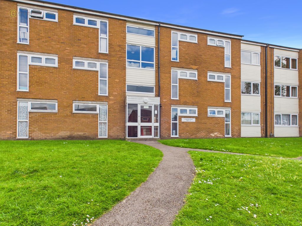 Property photo 1 of 11 9Ffe1Bc2E3Bc4B17930187221Aee8Dde100Cam03830G0Pr0314Still012
