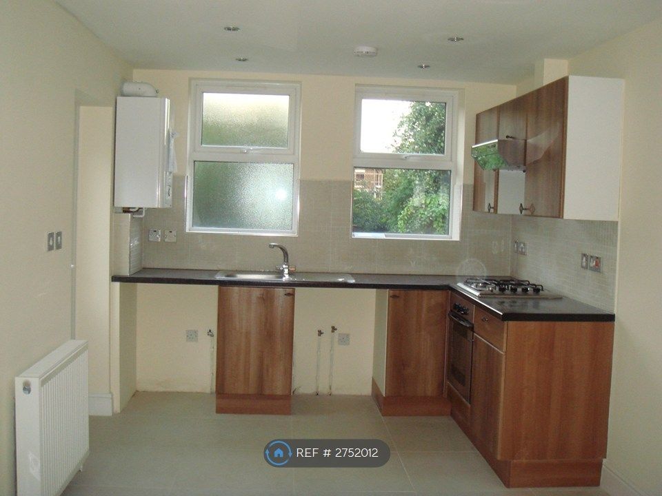 Property photo 1 of 4