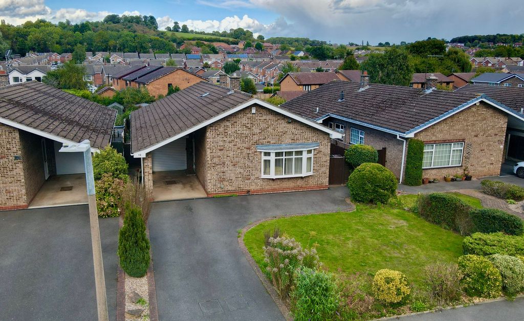 Property photo 2 of 22 Front(Drone)